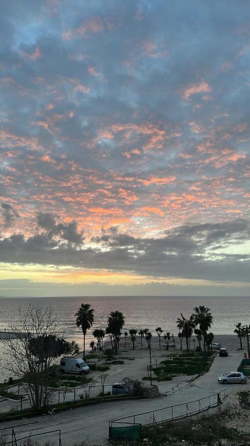 Blue Bay Apartments ساراندا المظهر الخارجي الصورة