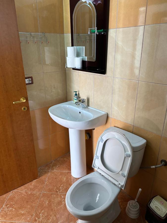 Blue Bay Apartments ساراندا المظهر الخارجي الصورة