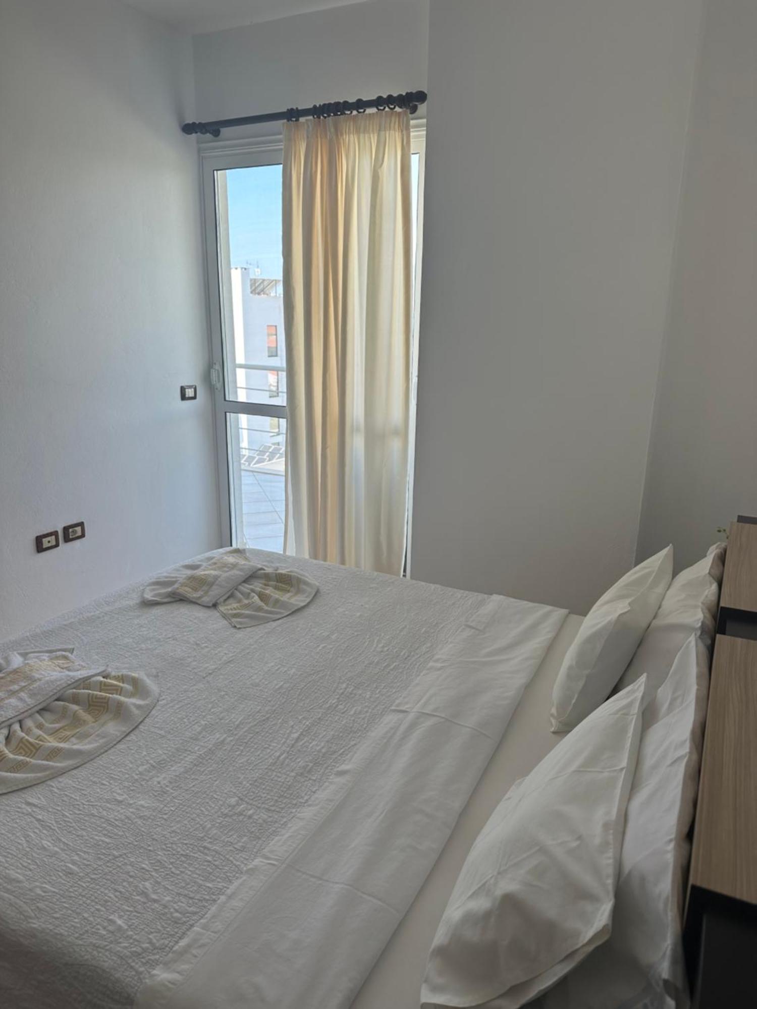 Blue Bay Apartments ساراندا المظهر الخارجي الصورة