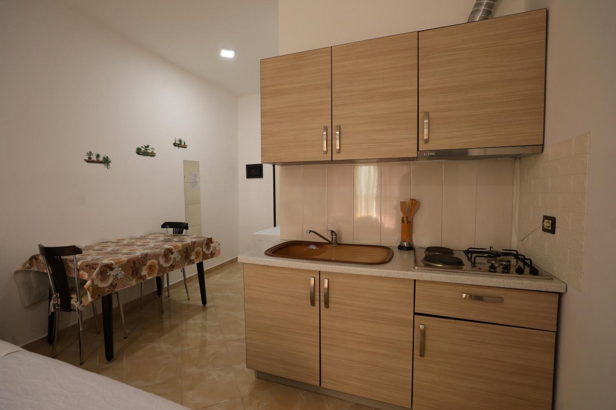 Blue Bay Apartments ساراندا المظهر الخارجي الصورة