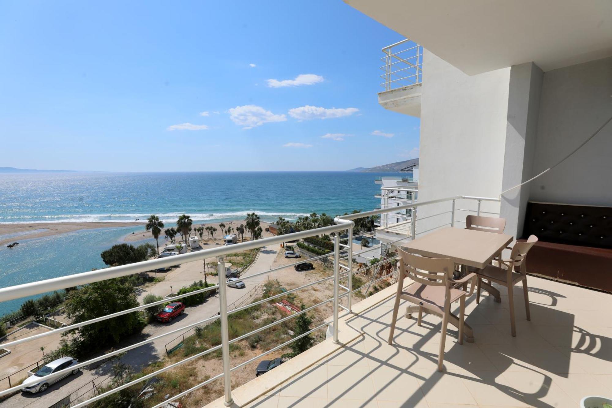 Blue Bay Apartments ساراندا المظهر الخارجي الصورة